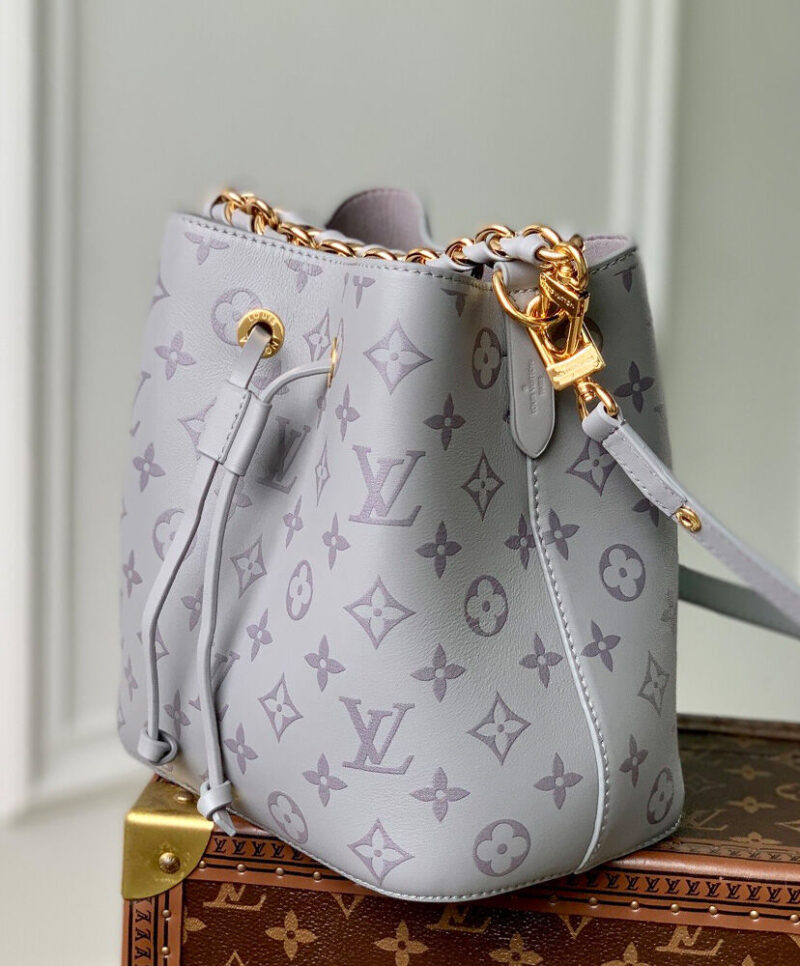 Louis Vuitton Neonoe BB M12749 Gray